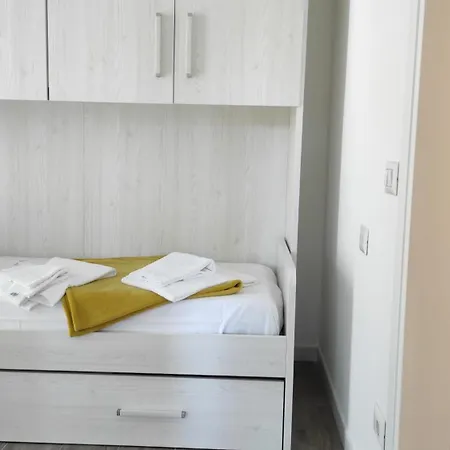 Apartman A *