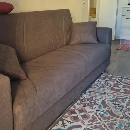 A Apartman *