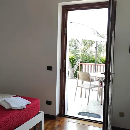 Apartment A Bardolino