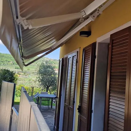 Apartment A Bardolino
